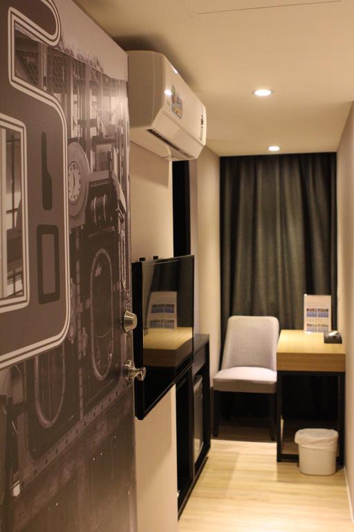 E-House Xining Branch Hotel Taipei Room photo