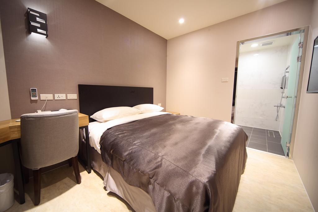 E-House Xining Branch Hotel Taipei Exterior photo