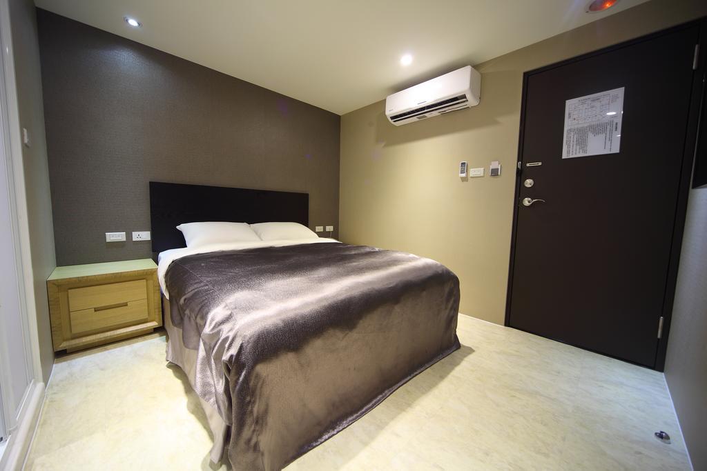 E-House Xining Branch Hotel Taipei Exterior photo