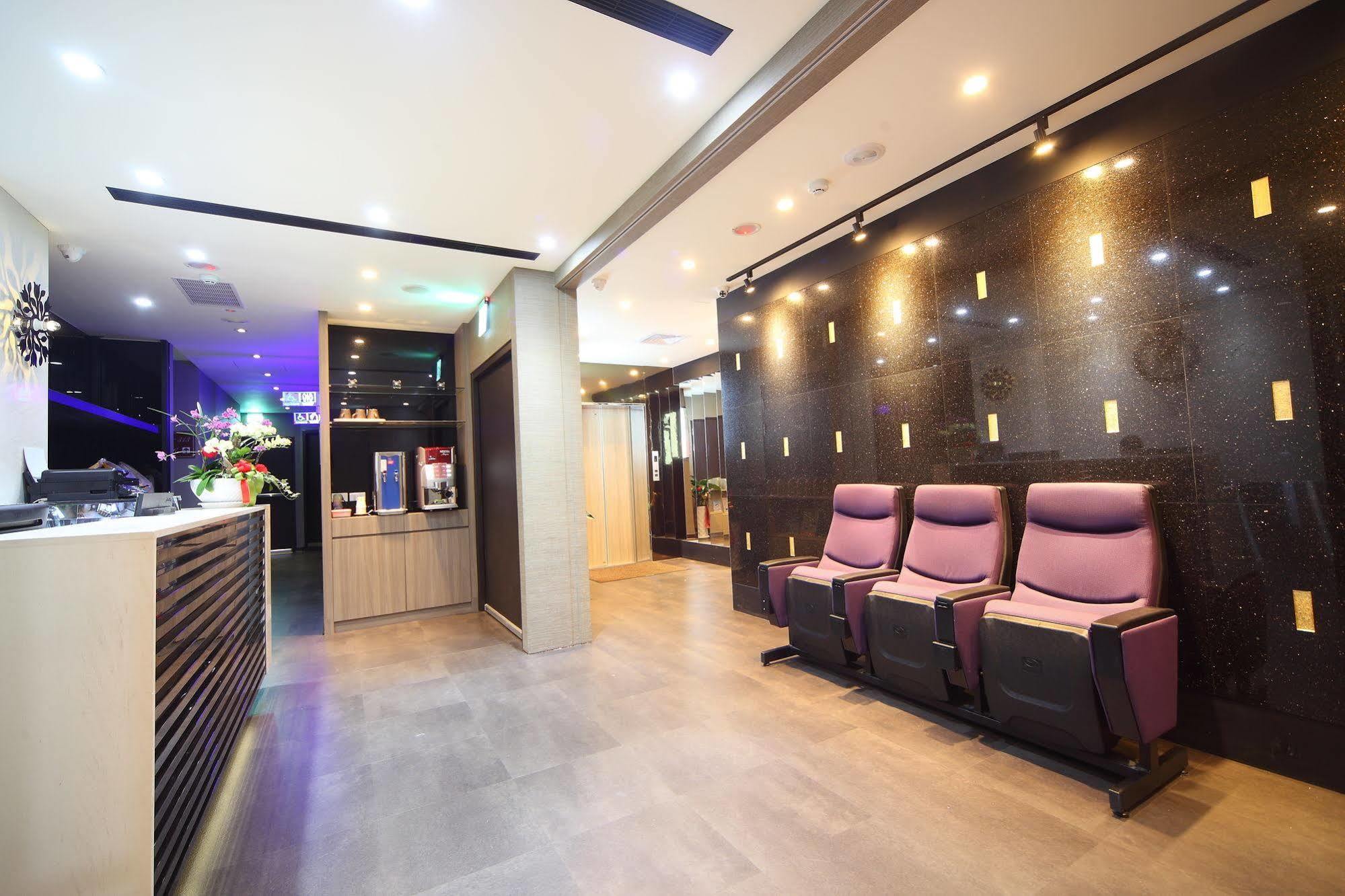 E-House Xining Branch Hotel Taipei Exterior photo