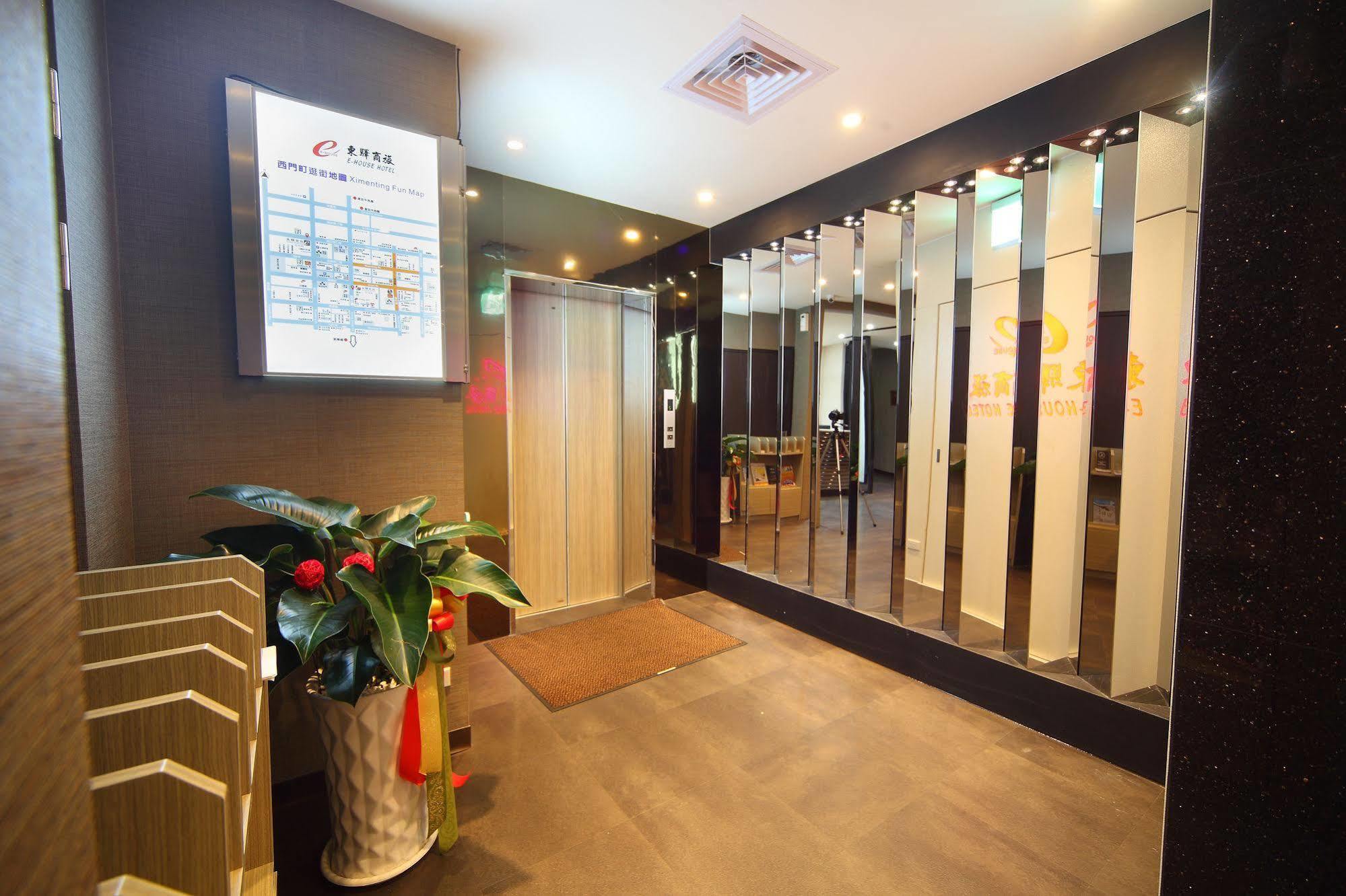 E-House Xining Branch Hotel Taipei Exterior photo
